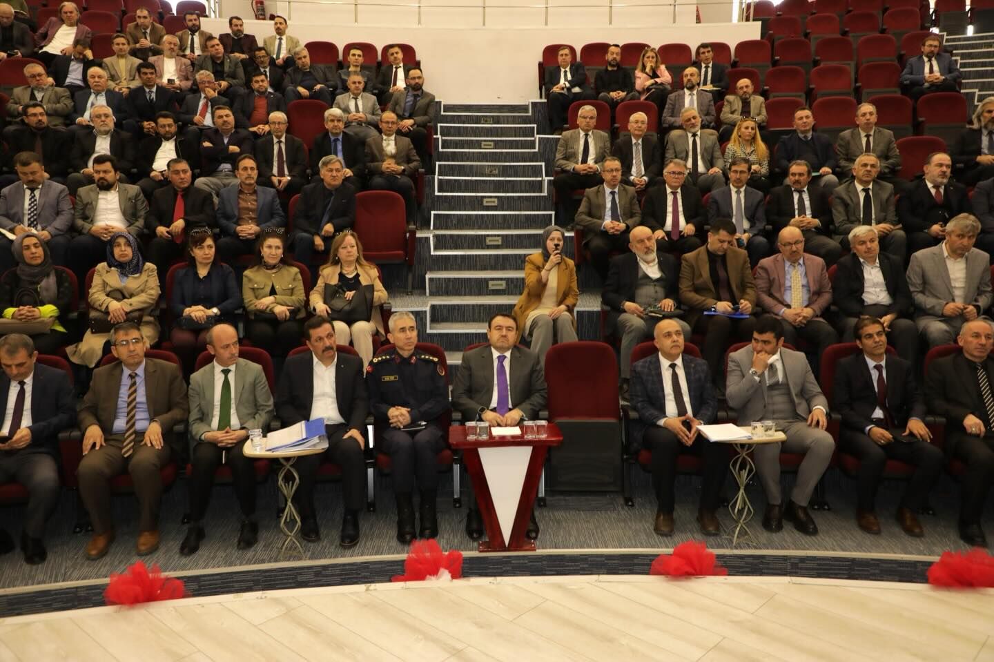 670916136 18180580897379467 4700183275659928491 N-1