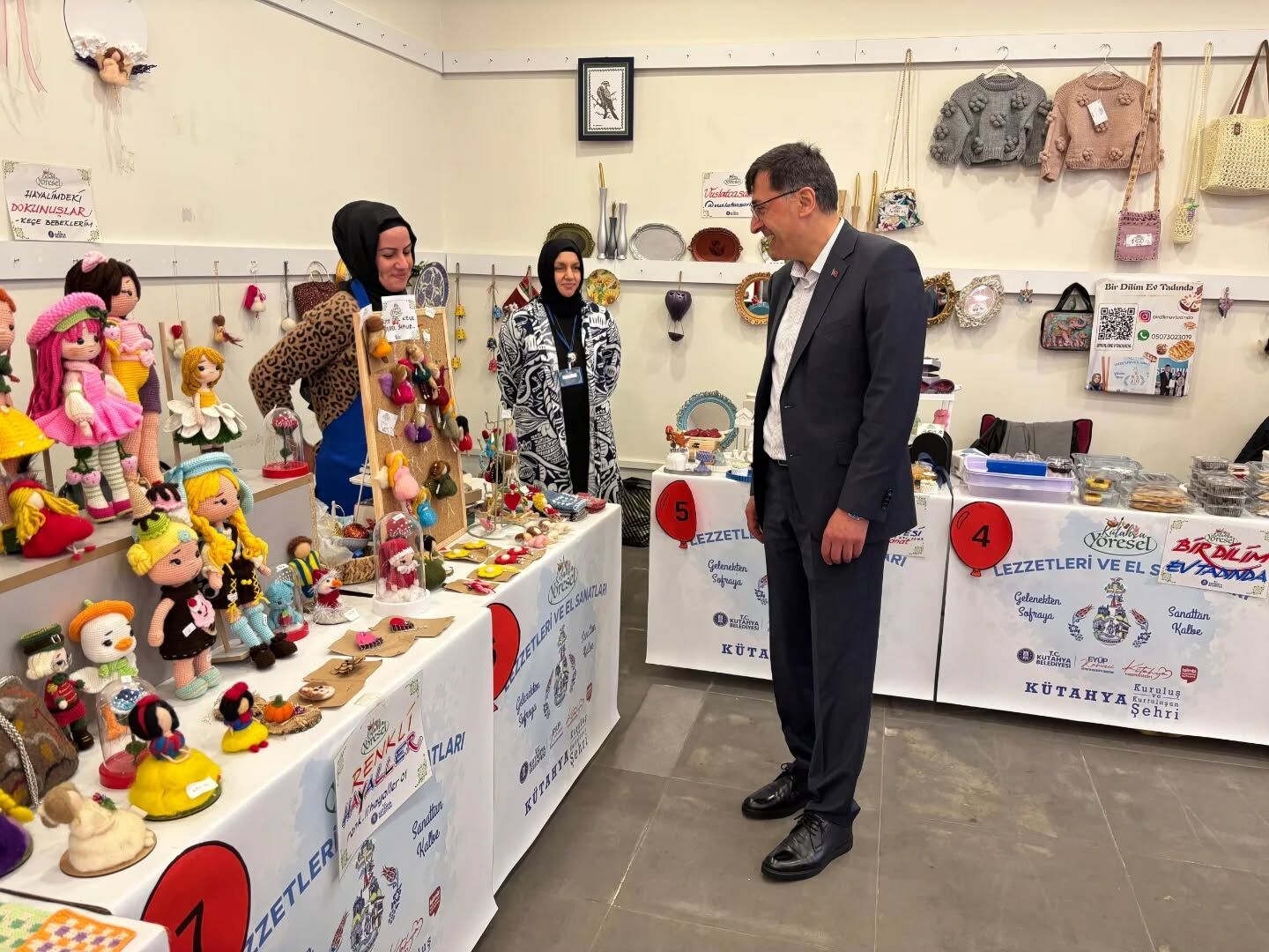 670957977 18421999210134776 2076063125846663792 N