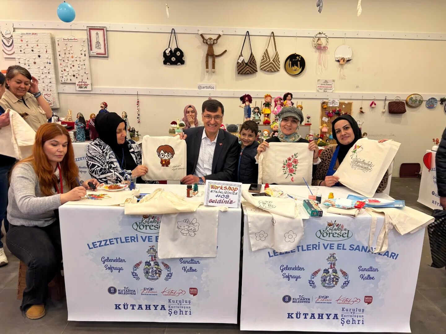 671134725 18421999189134776 6788851842476993758 N