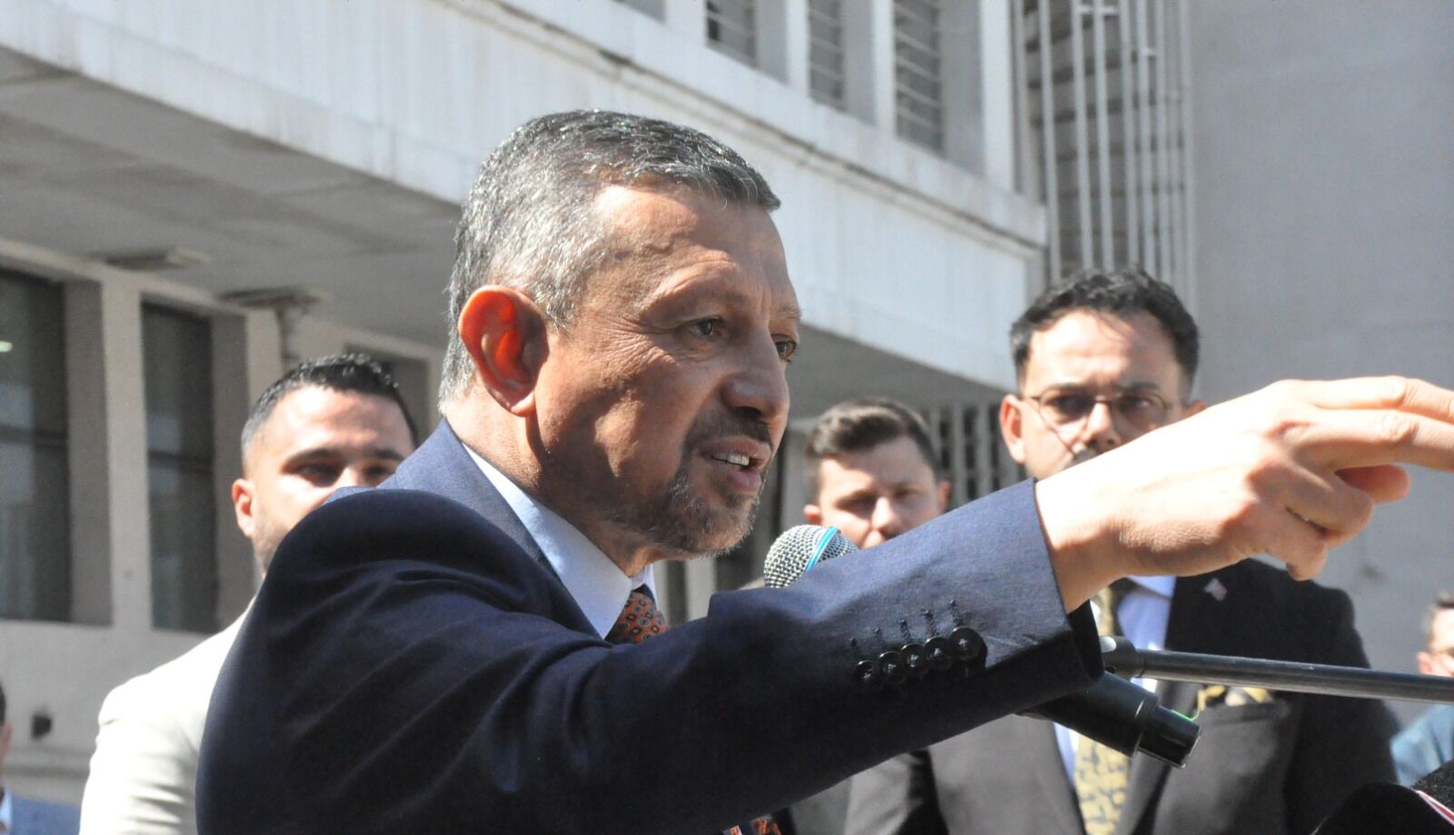 67D3Ebd6 C140 45C7 B082 E52D8F68E462