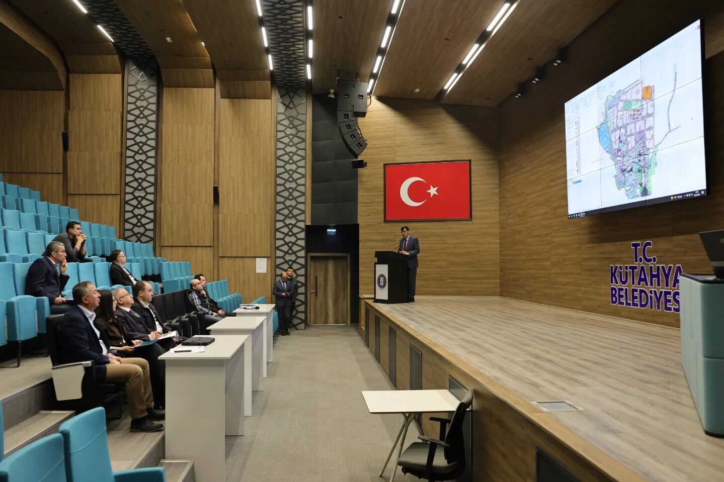 681199975 18423690070134776 2891820590142191841 N