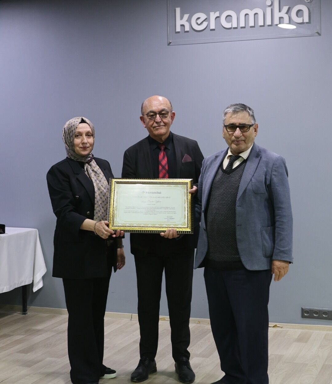 75C71A17 42C7 4080 8Da3 48403Be74018