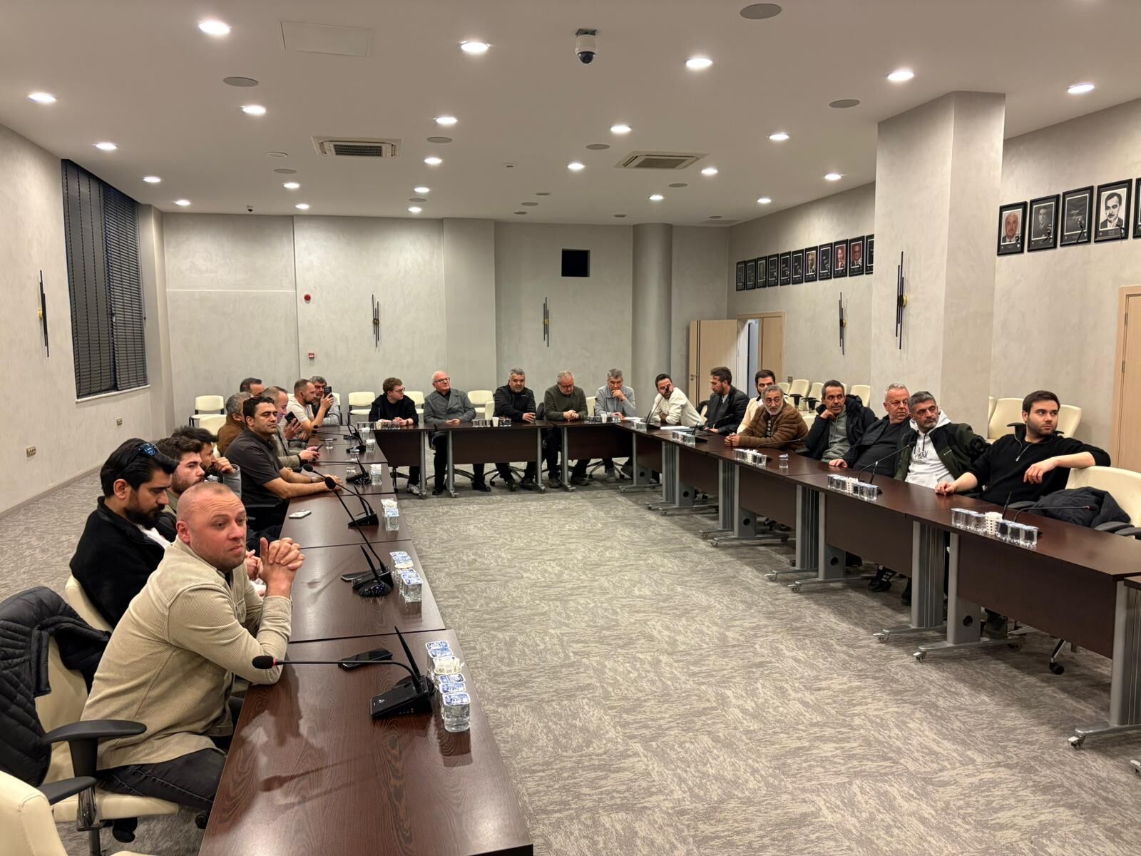 97F3Bf86 3B3B 4A49 875C 45C6474E7C31