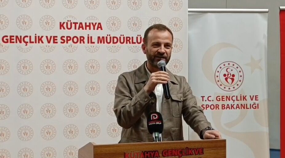 Aee41Ace 4203 467A 943A Ef08E671C3Bf