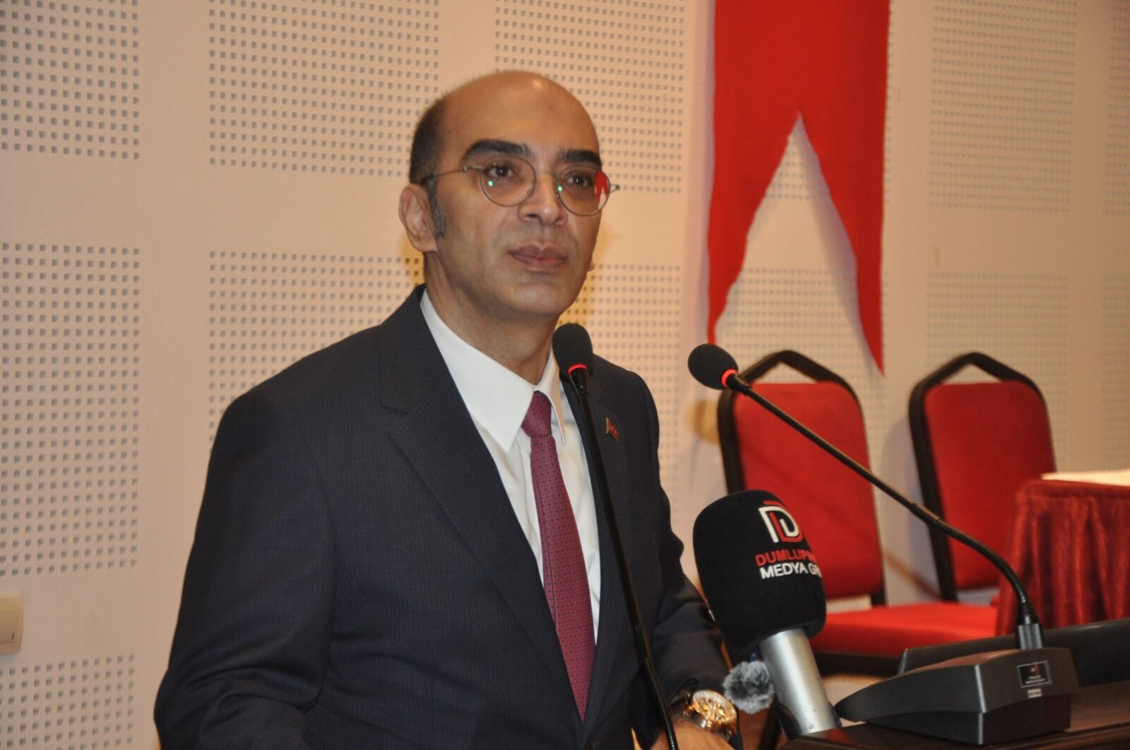 B4A62009 2D89 4E3B B54B D663Cee73868