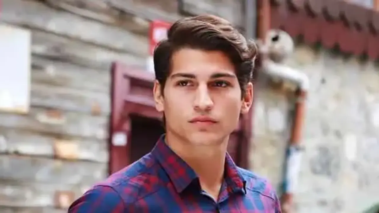 Baba Dizisi Kadircan Saruhanli Kimdir Oktay Cubuk Oynadigi Diziler 1646135964 1359