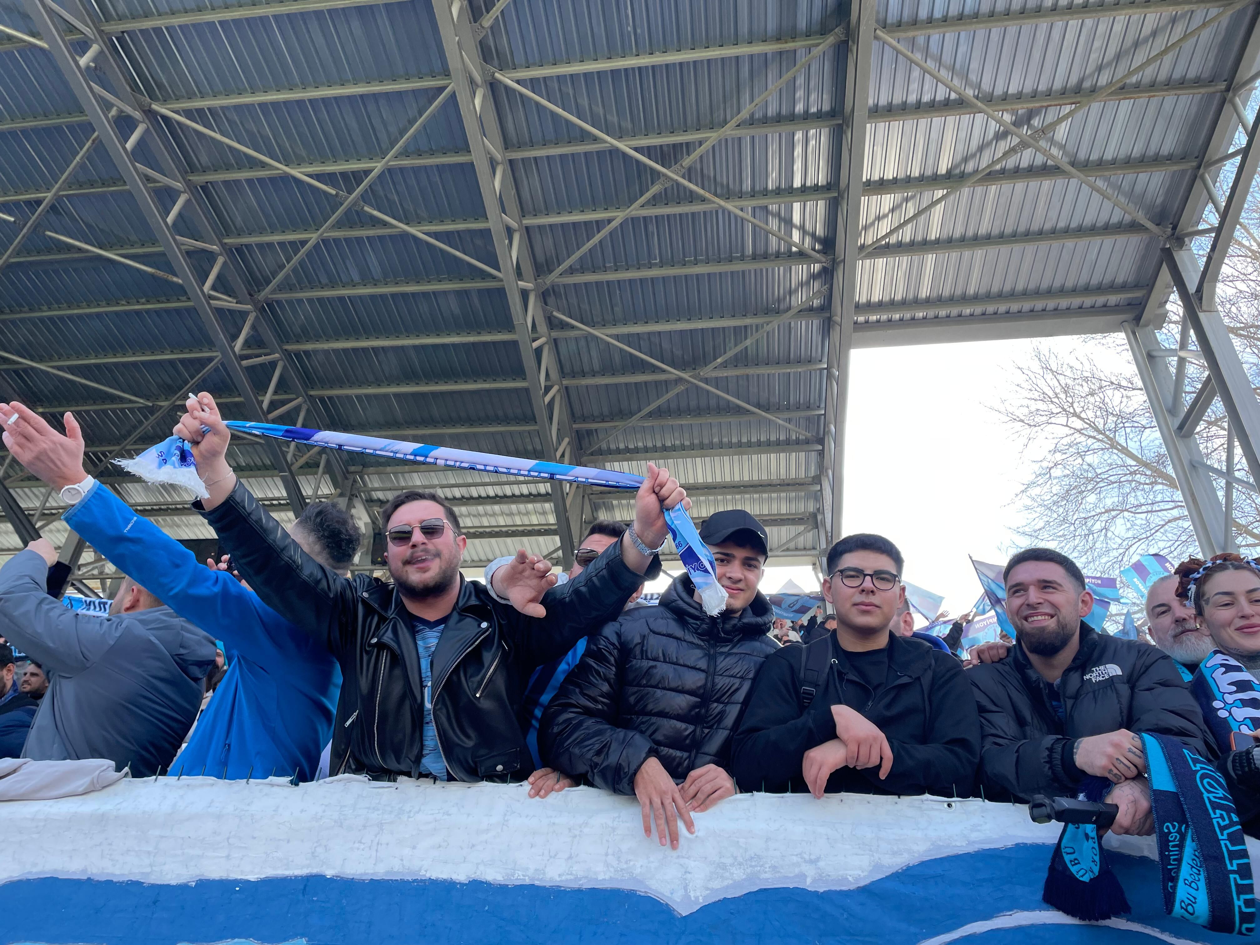 C1A81B9B B5Aa 422E Ad27 93Eb17044E97