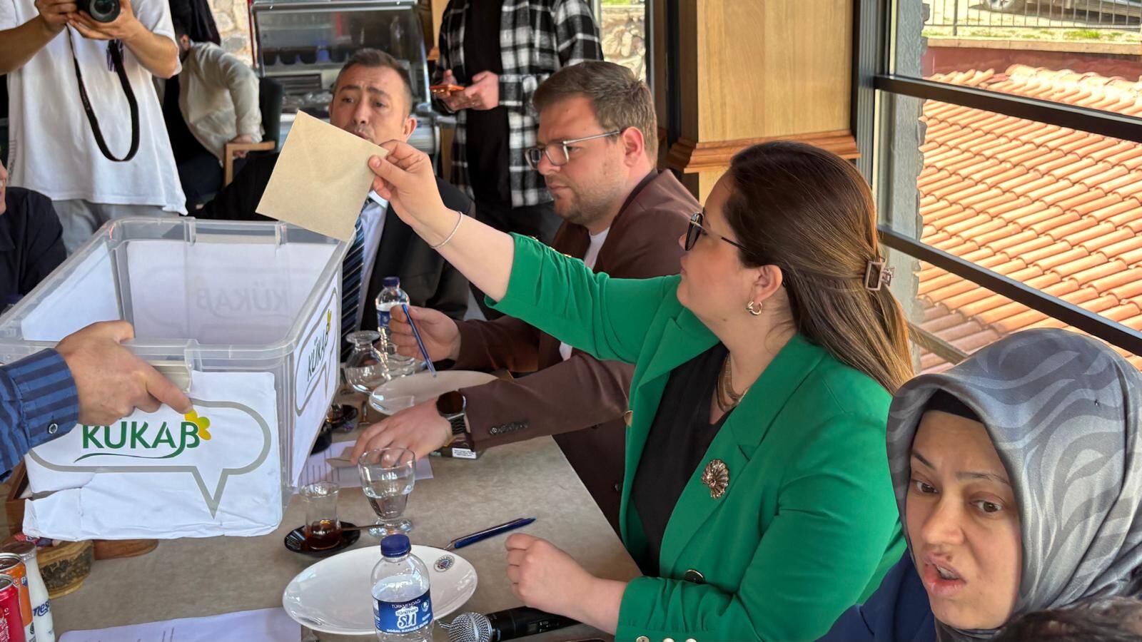 Ce4534Fd 3A38 4309 A301 F356C108424F