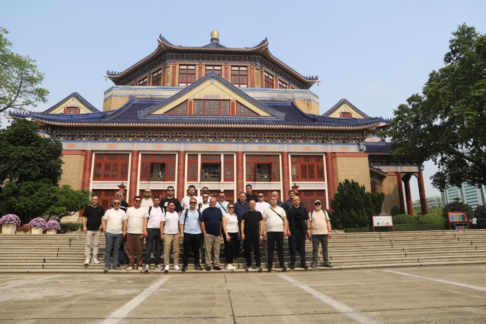 Efdf3A79 18D1 4299 9B06 0950A0B7B82F