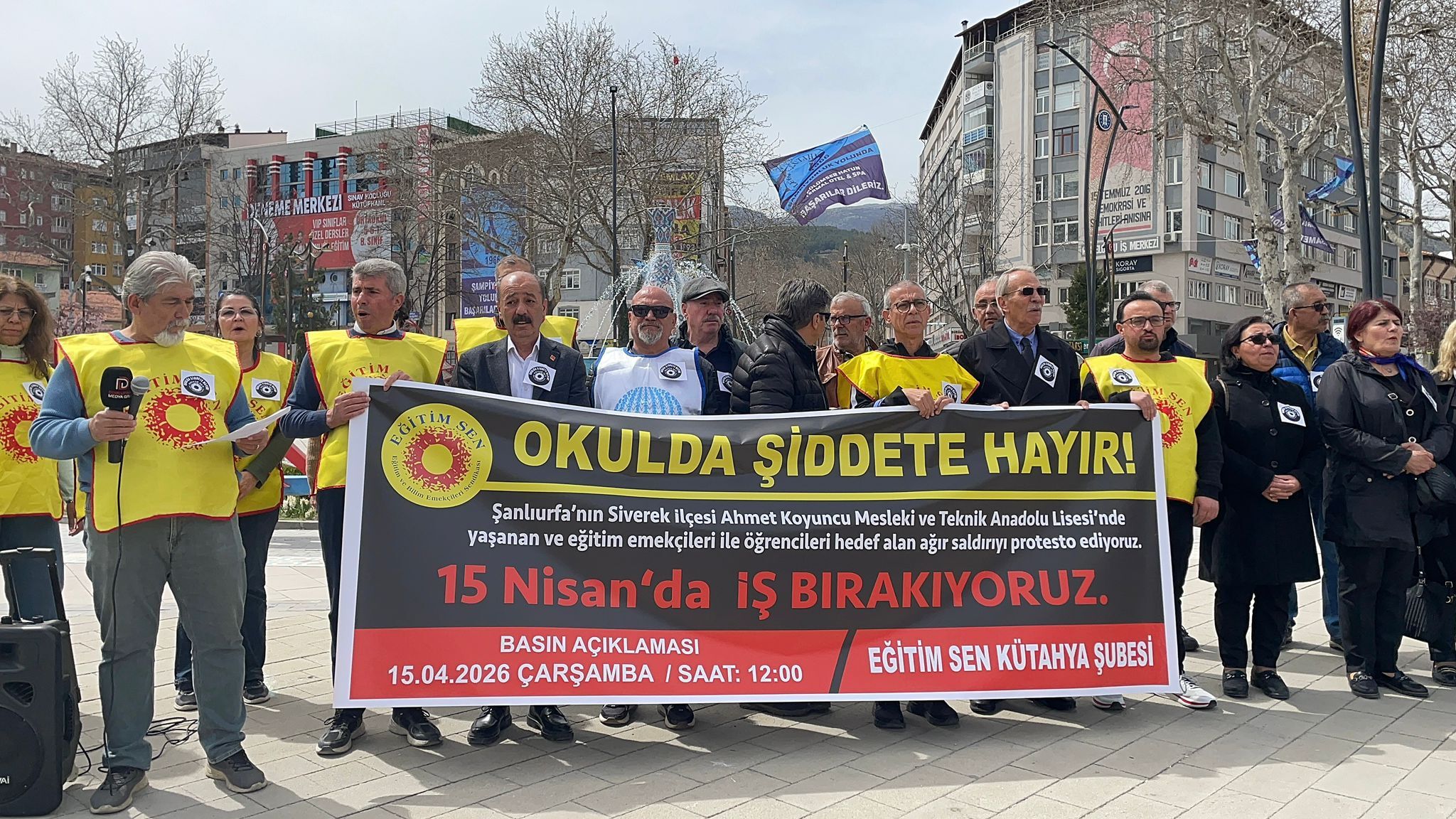 F2A2817B 50E3 46Bc 93Dd Ff96E6A1Be0D