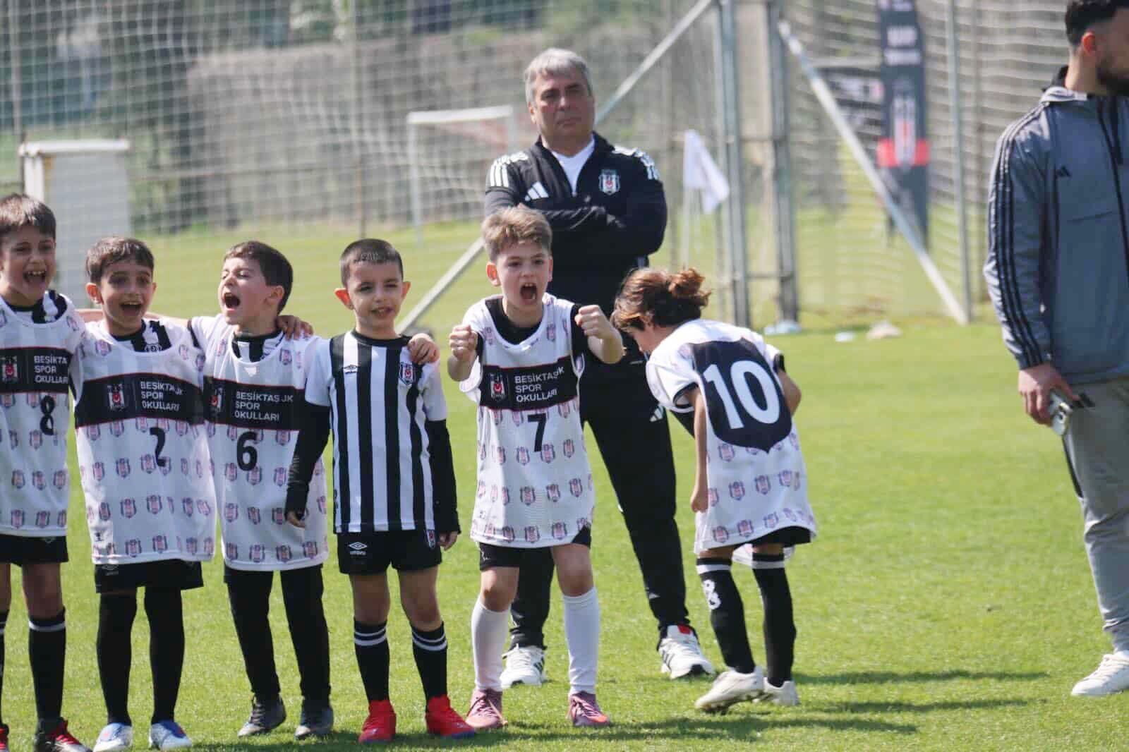 F3B1B7F2 1179 49E2 A531 5D297Ac51Ec7