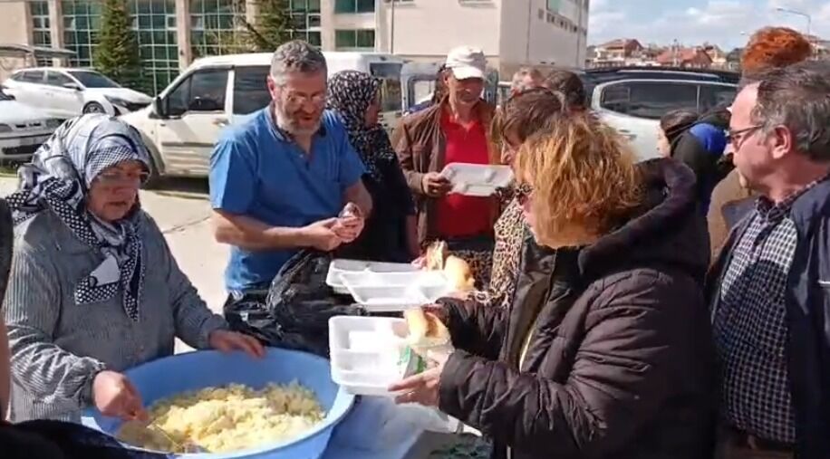 F4B771Cb 5474 4E90 897A 4558Eecbc3Fc