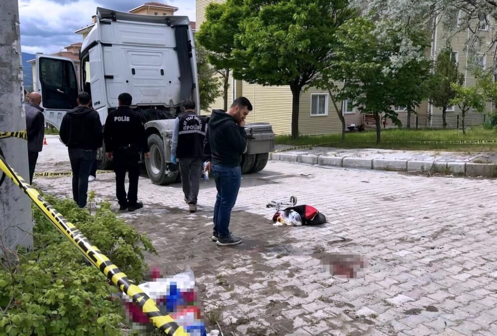 Kütahya’da Feci Kaza: Geri Manevra Yapan Tır Yaşlı Kadını Ezdi