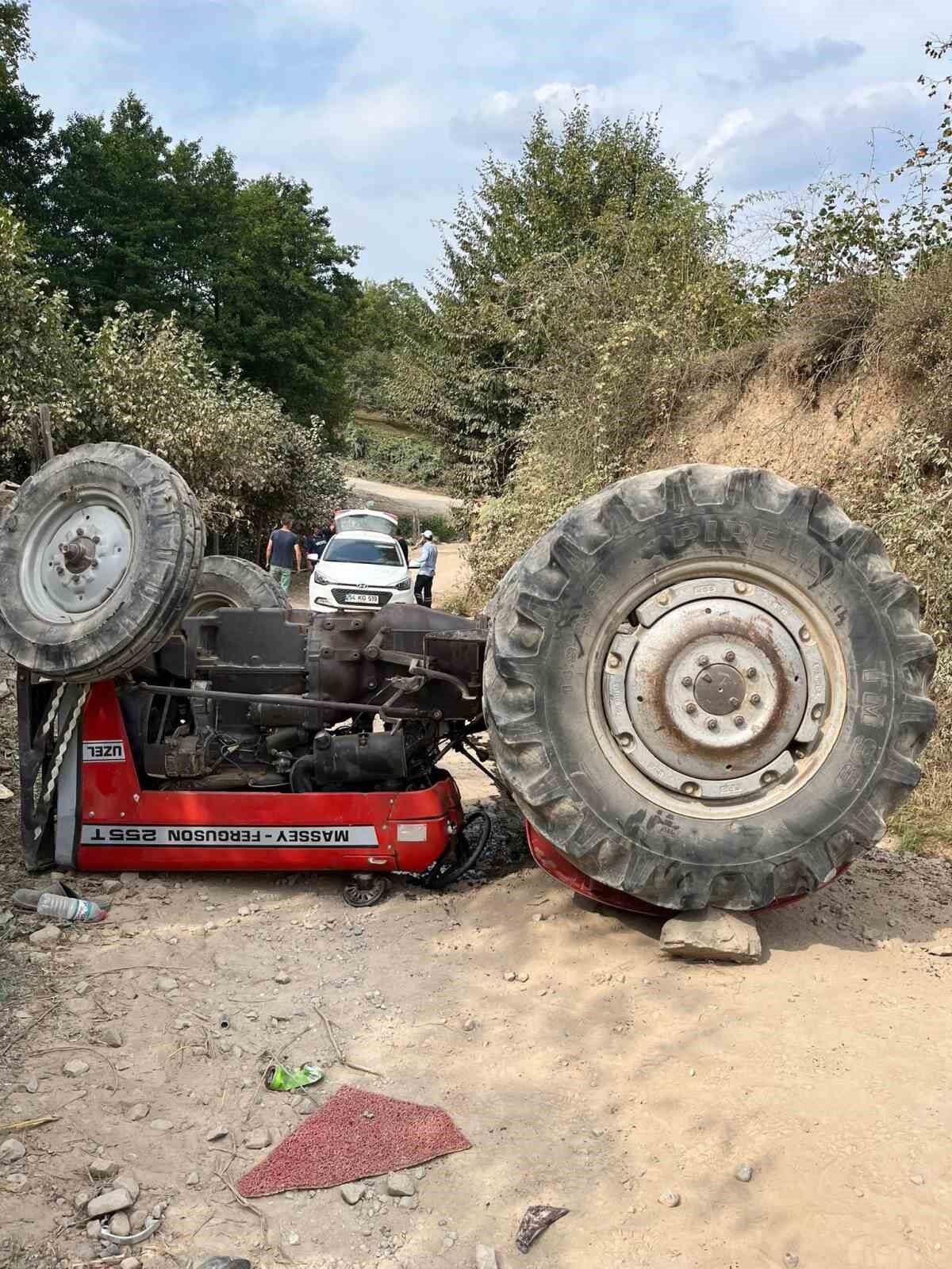 Kütahya'da bir köyde daha traktör kazası can aldı: 1 ölü, 1 yaralı