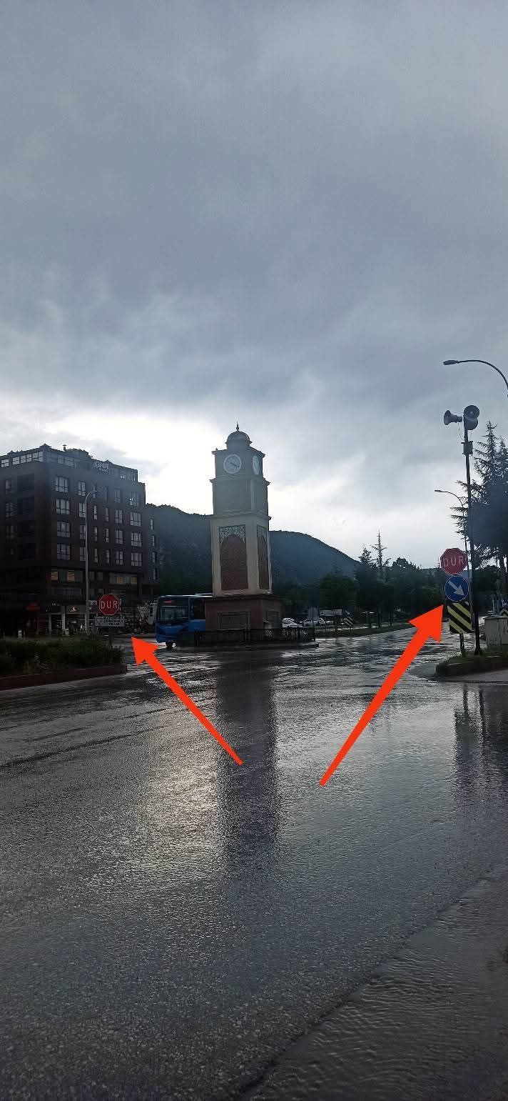 Kütahya'da Kavşak Çilesi: Korna, Tartışma ve Tehlike