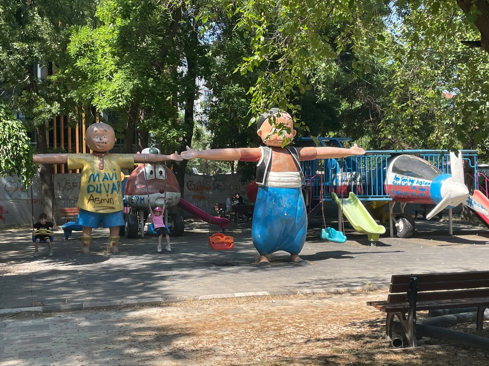 Kütahya’da Çocuk Parkında Tepki Çeken Görüntü