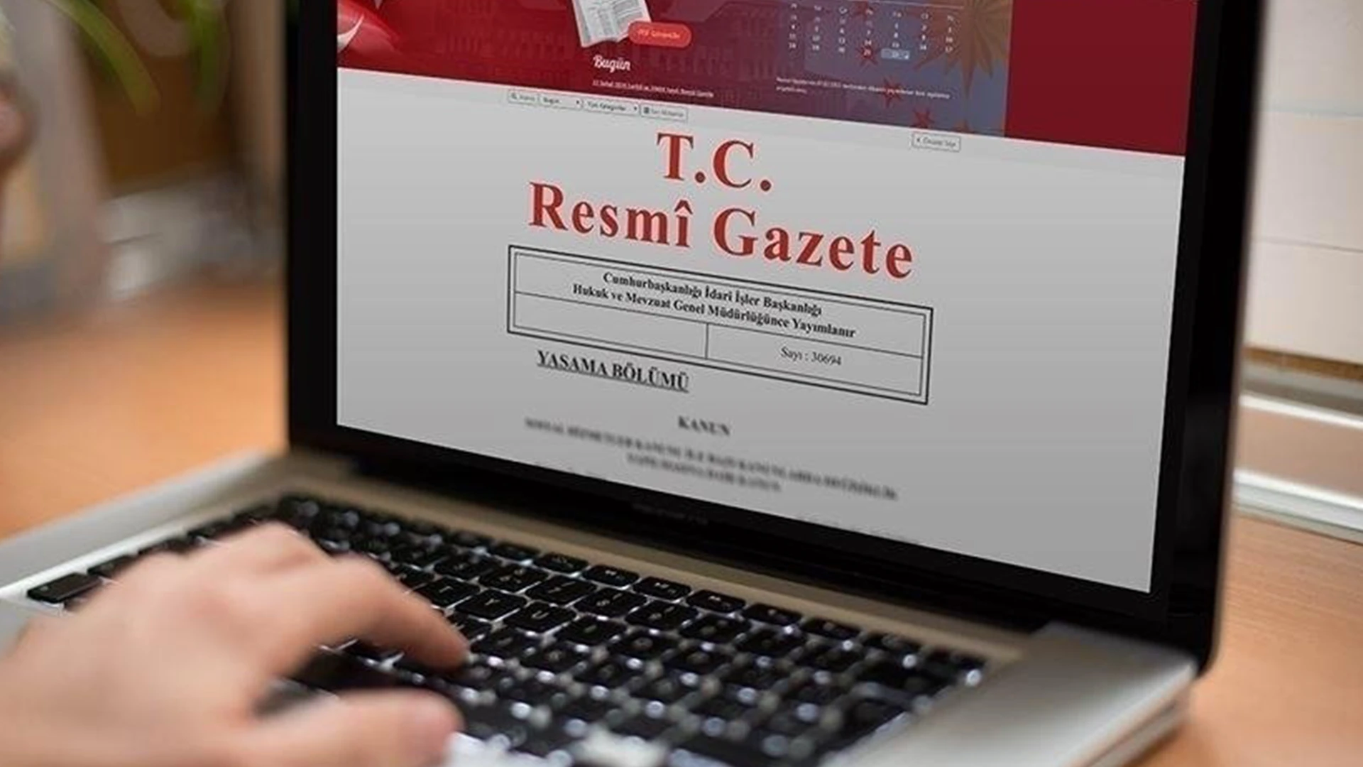 E903C1C6 Resmi Gazete Bilgisayar