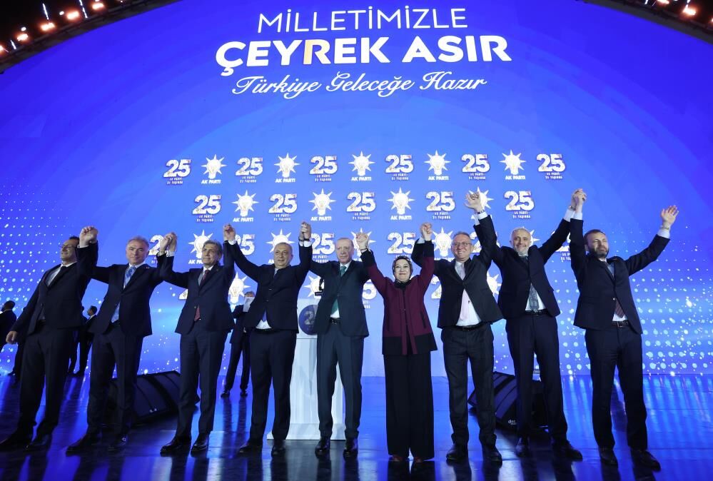Uysalakparti