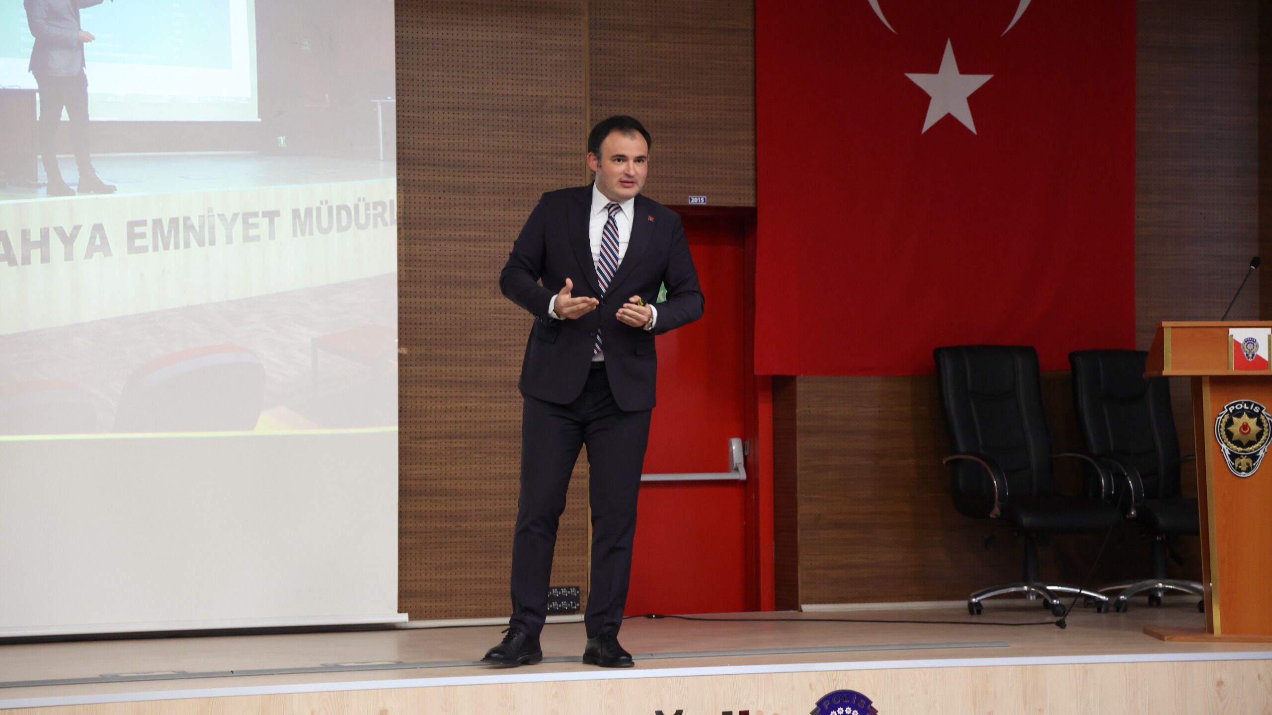 Kütahya Emniyetinde Yeni Dönem! Personel Stratejik İletişim Eğitimiyle Güçleniyor
