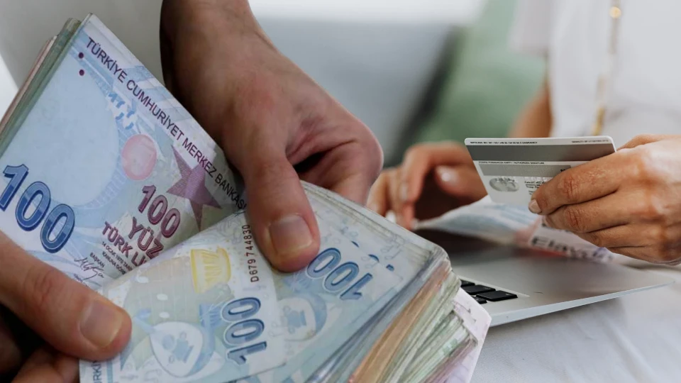 E5Cb2C9E Kredi Karti Sahipleri Dikkat Asgari Odemede Ve Limitlerde